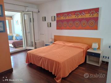 Catanzaro lido - v. crotone pressi parco gaslini