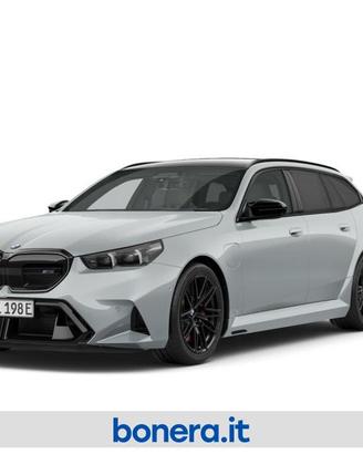 BMW M5 Touring 4.4 727cv auto