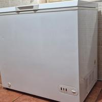 congelatore a pozzetto