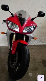 YAMAHA R1 ISCRITTA FMI