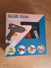 Pistola per colla a caldo + 2 ricariche