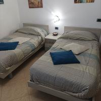 2 letti singoli con rete e materassi 