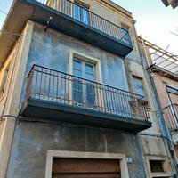 Palazzetto con garage Motta S.A. centro - rif 01M