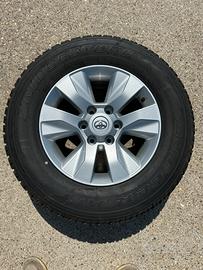 Cerchi + gomme Toyota Hylux - tutto nuovo