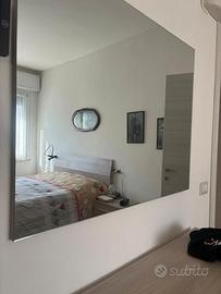 Specchio rettangolare a parete