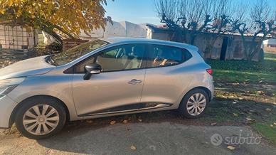 Renault Clio 1.5 D per neo patentati grigia