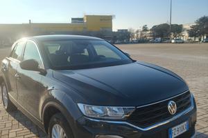 Volkswagen T-Roc 1.6 disel 116 cv 01/2020