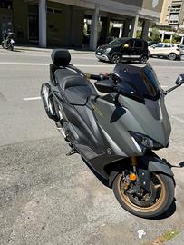 Tmax 560 tech max 2020
