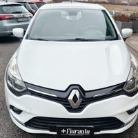 RENAULT Clio 1.2 75CV 5p Intense
