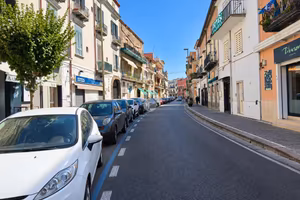 2 LOCALI A POMIGLIANO D'ARCO