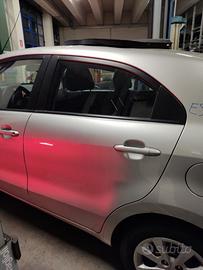 Porta posteriore sinistra KIA RIO del 2013