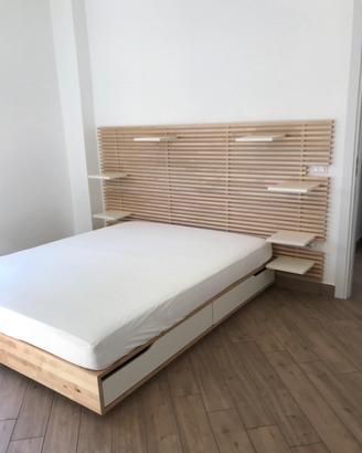 Struttura letto a cassettone ,testiera e materasso