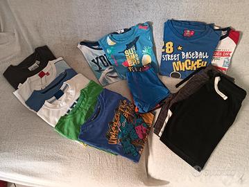 Lotto di 14 capi per bambino  6/7 anni.