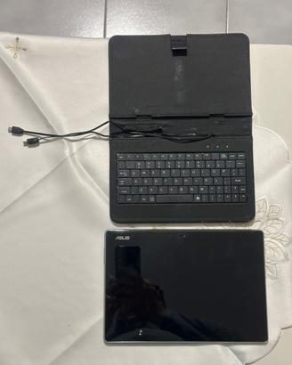 Tablet + Tastiera usati