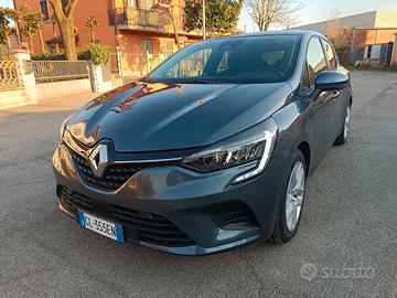 Renault Clio Full Hybrid E-Tech 140 CV