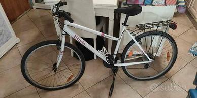 Bicicletta B. Twin Rockrider 5.0 cambio Shimano