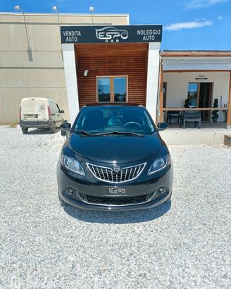 Lancia Ypsilon 1.0 FireFly 5 porte S&S Hybrid Ecoc