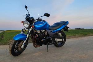 kawasaki zr 7