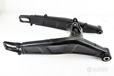 Benelli Leoncino 800 2022 2026 forcellone post