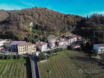 4 LOCALI A AFFI