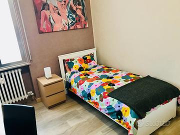 Camera singola per ragazza TUTTO COMPRESO