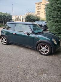 mini cooper r50 anno 2005 gpl