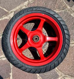Cerchione per scooter MBK AEROX 50 rosso