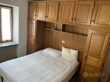 Set camera da letto stile ponte.