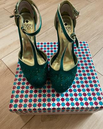 Scarpe eleganti da cerimonia verdi