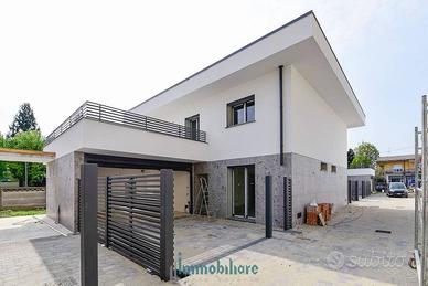 Villetta a schiera di 150 m² con 4 locali e box au