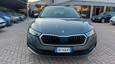 Skoda Octavia 2.0 TDI EVO SCR DSG Wagon Executive