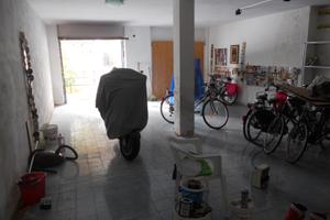 BOX 60mq due serrande S.Giacomo zona Ranch