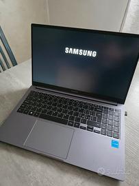Galaxy Book 4 i3 256gb