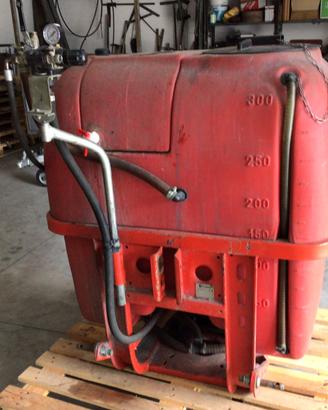 Botte irroratrice per trattore