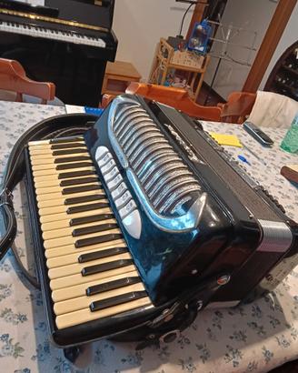 Fisarmonica 120 bassi