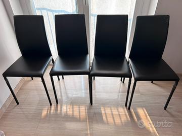 4 sedie in ecopelle colore marrone scuro