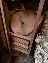 Macchinetta macina uva