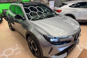 Alfa Romeo Junior 1.2 145 CV Hybrid eDCT6 Speciale