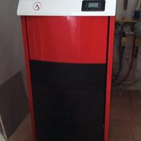 caldaia pellet legna