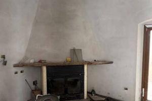 Immobile in asta di 364 m² con più di 5 locali a S