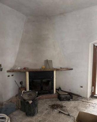 Immobile in asta di 364 m² con più di 5 locali a S