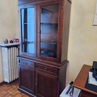 Mobile vetrina in legno