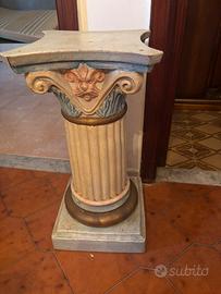 Colonna in gesso