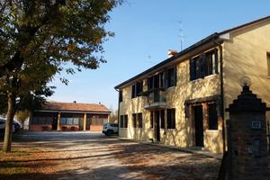 Stanza in ambiente condiviso