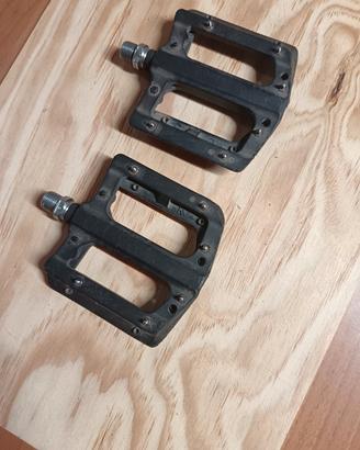 Pedali Nukeproof per mtb