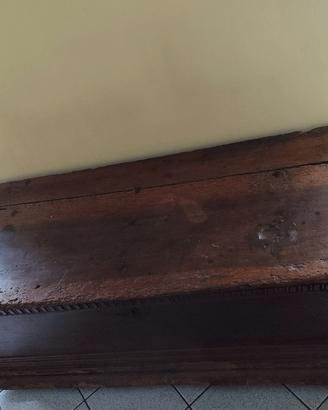 cassapanca Piemonte del 700 in noce 