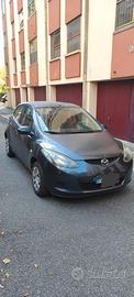 Mazda 2 Easy