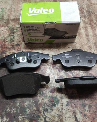 Pastiglie freno anteriore megane3,scenic3,clio5