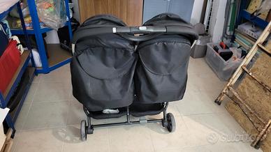 Passeggino gemellare leggero