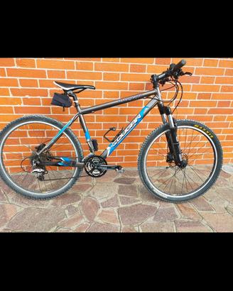 bicicletta Mountain bike MTB 